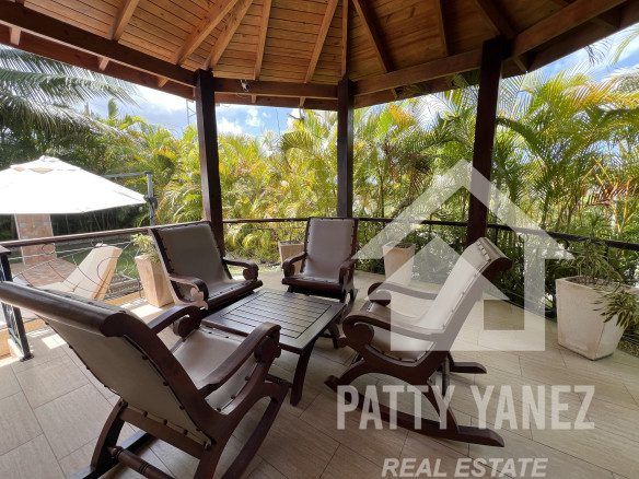 Villa for Sale in Sosúa – Steps from the Beach.
