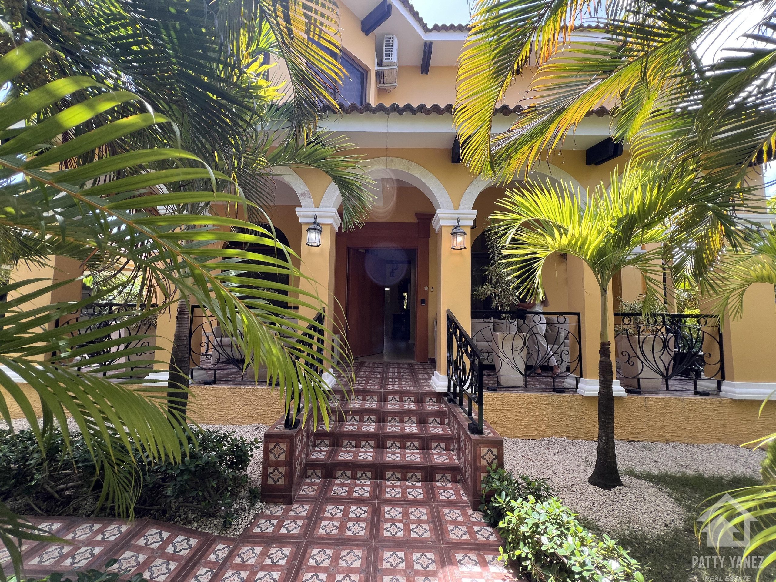 Villa for Sale in Sosúa – Steps from the Beach.