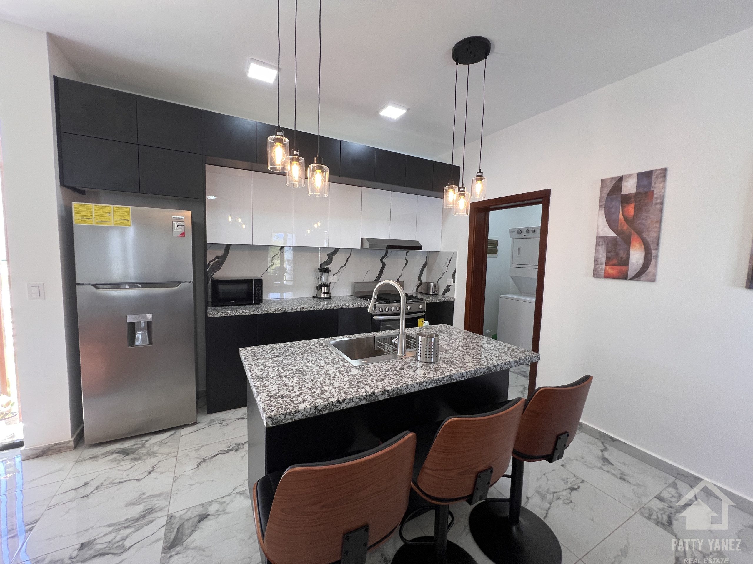 Villa for Sale in Sosúa gated comunity– Steps from the Beach.