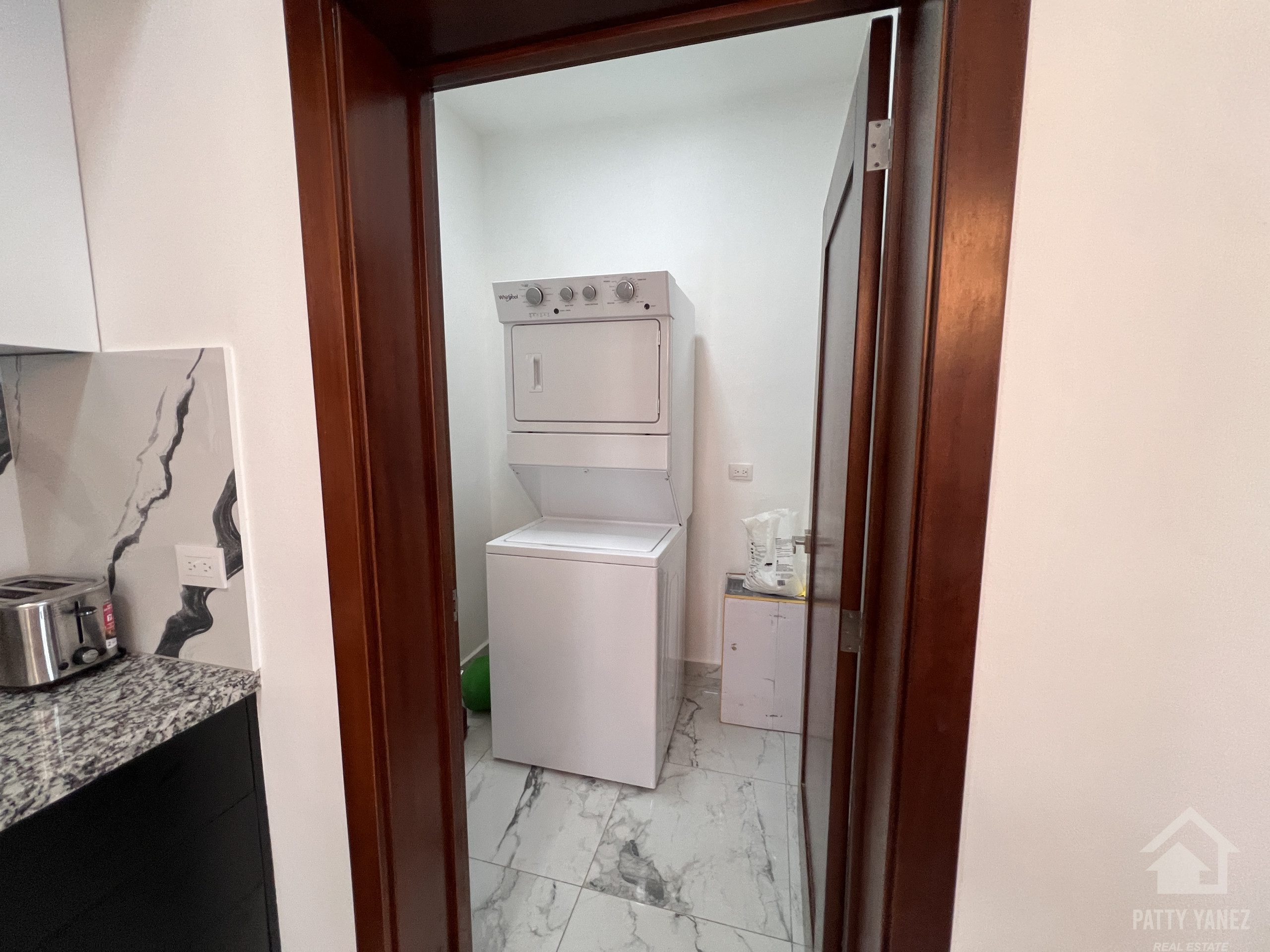 Villa for Sale in Sosúa gated comunity– Steps from the Beach.