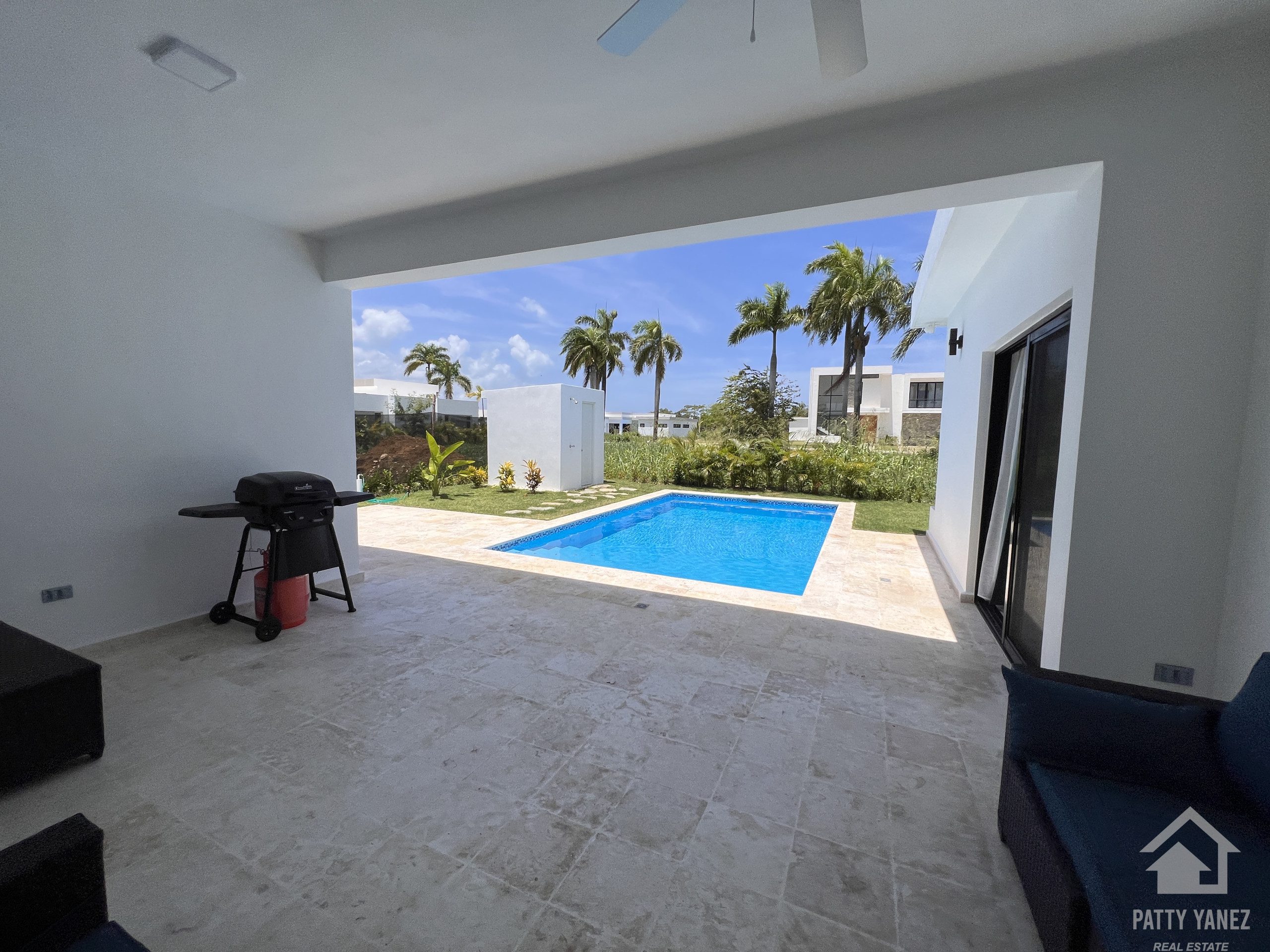 Villa for Sale in Sosúa gated comunity– Steps from the Beach.