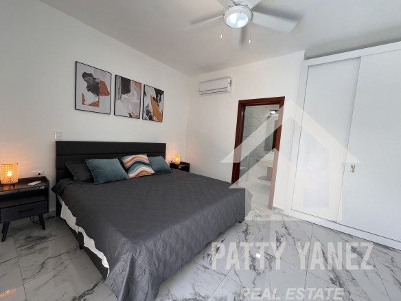 Villa for Sale in Sosúa gated comunity– Steps from the Beach.