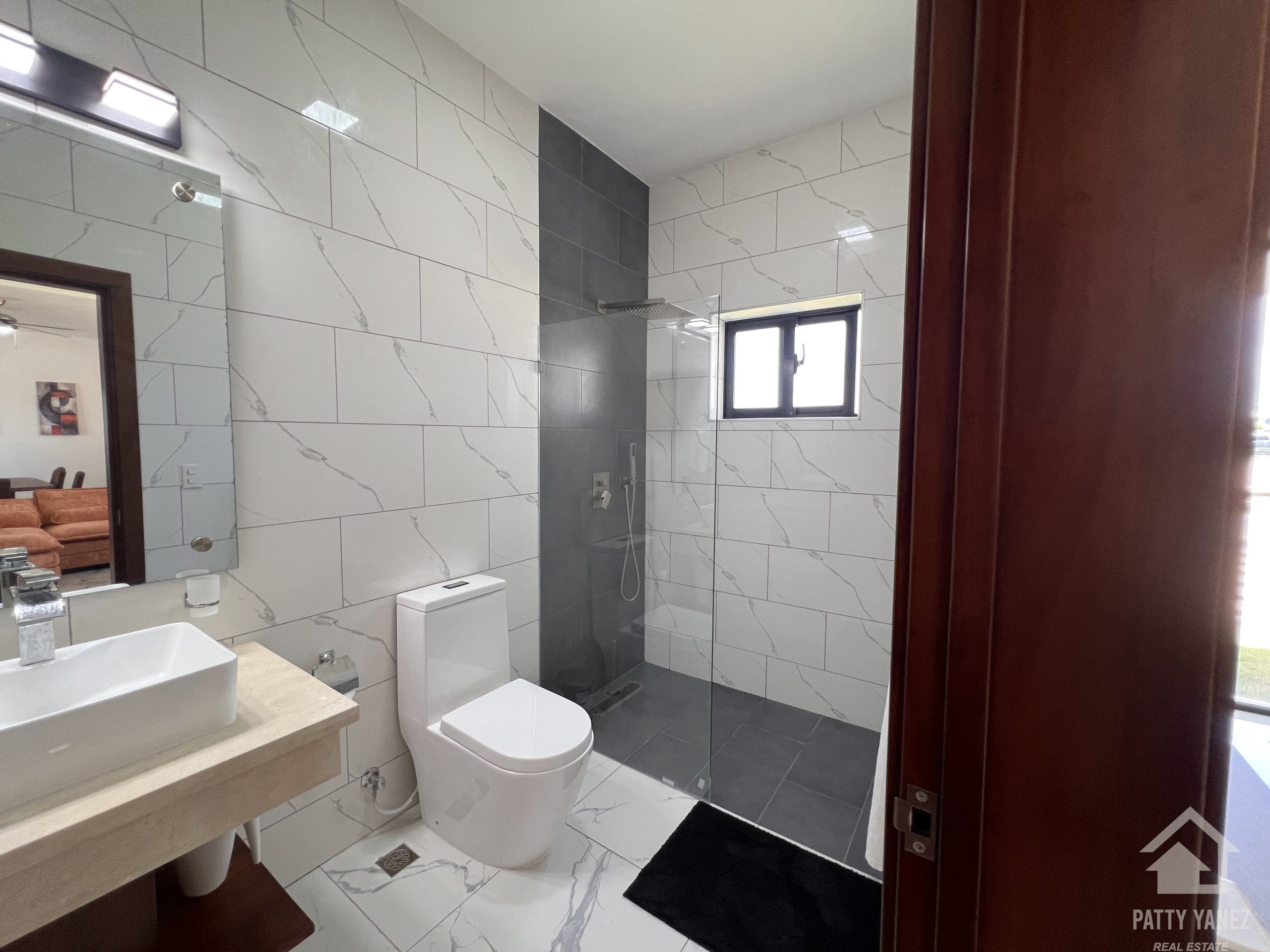 Villa for Sale in Sosúa gated comunity– Steps from the Beach.