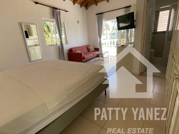 Luxury 9-Bedroom Villa for Sale in Cabarete East – Investment & Lifestyle Opportunity