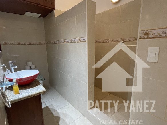 Luxury 9-Bedroom Villa for Sale in Cabarete East – Investment & Lifestyle Opportunity