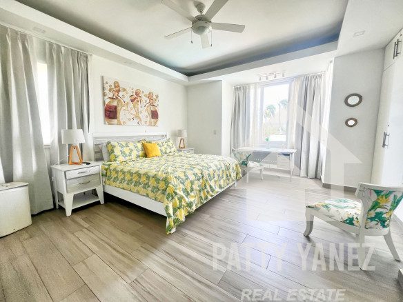 Encantadora villa de 3 dormitorios con vistas a la laguna y paneles solares – Cabarete, República Dominicana