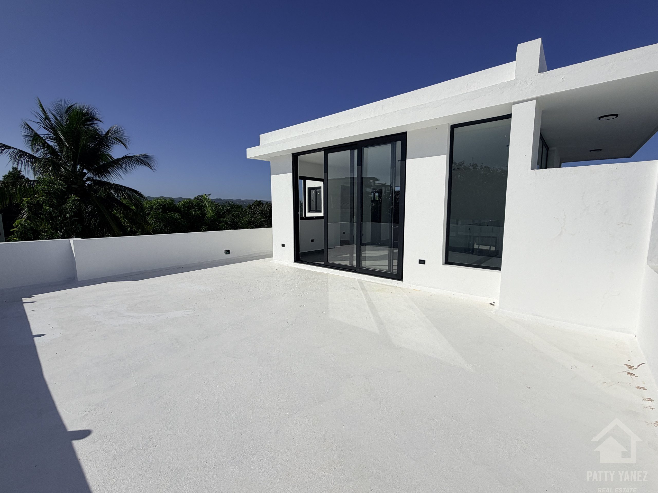 Modern Penthouse in Encuentro Beach