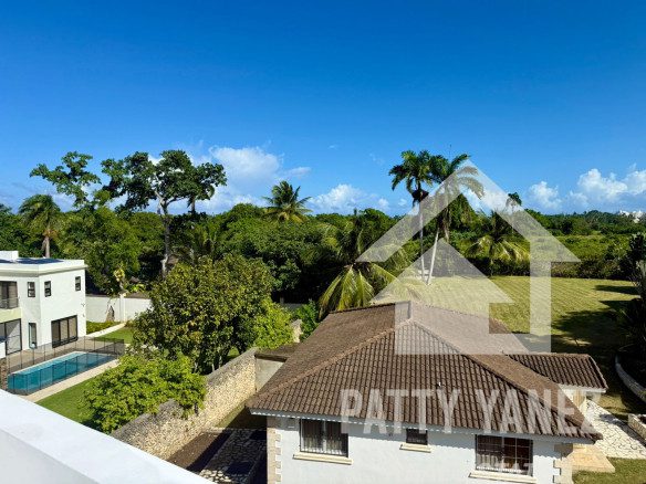 Villa moderna de 3 dormitorios – Complejo residencial cerrado, a unos pasos de la playa