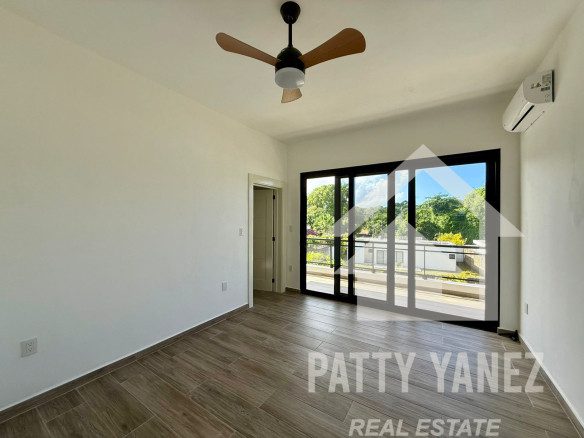 Villa moderna de 3 dormitorios – Complejo residencial cerrado, a unos pasos de la playa