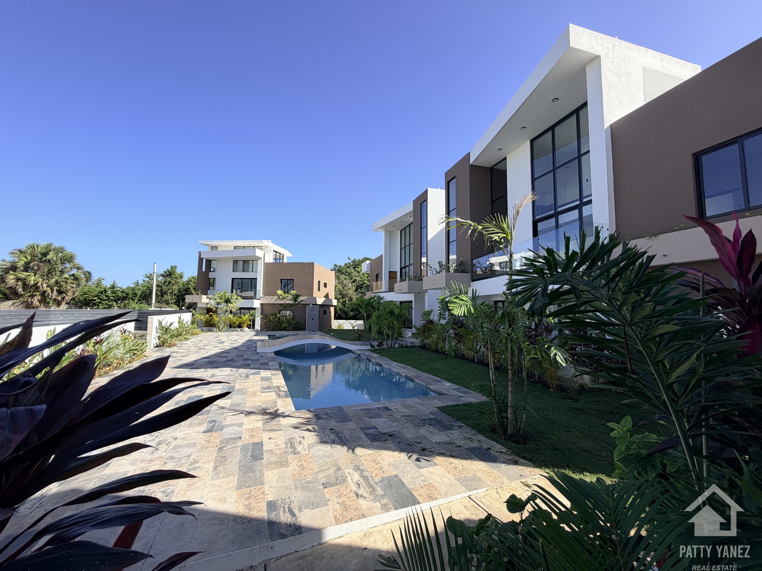 Modern Penthouse in Encuentro Beach