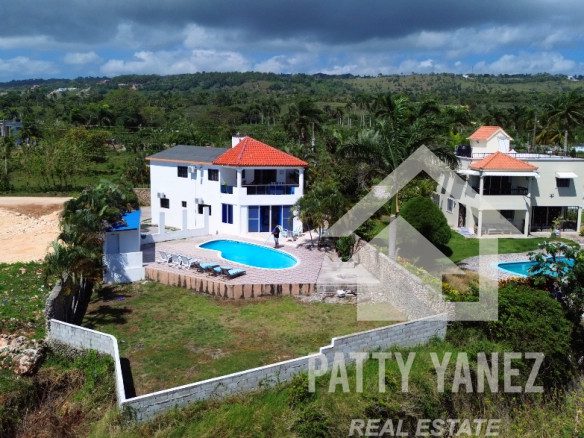 Oceanview 3-Bedroom Home for Sale with Pool in Cabrera