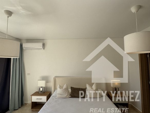 Hotel boutique en venta con villa de 9 habitaciones cerca de una playa privada en Cabarete