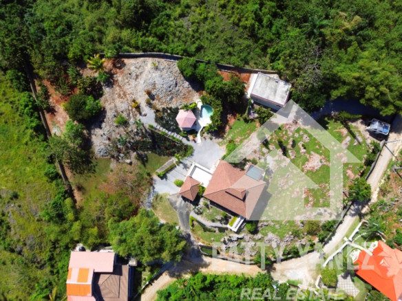 Ocean-View Estate with Separate Guest Residence in Cabrera