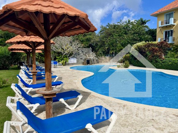 Oceanfront Condo with Sea Views in a Gated Community – Ideal for Living or Investment