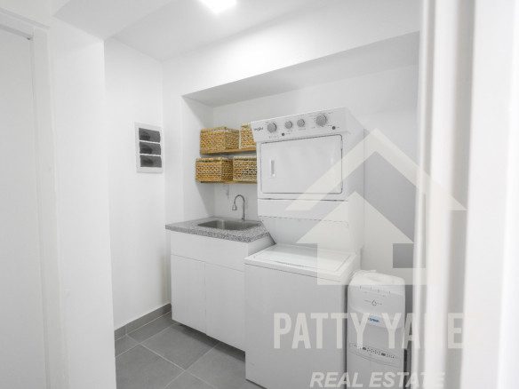 Departamento contemporáneo de 2 habitaciones cerca de la playa de Encuentro con servicios de resort