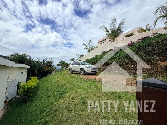2-Bedroom Villa in Rio San Juan with Scenic View