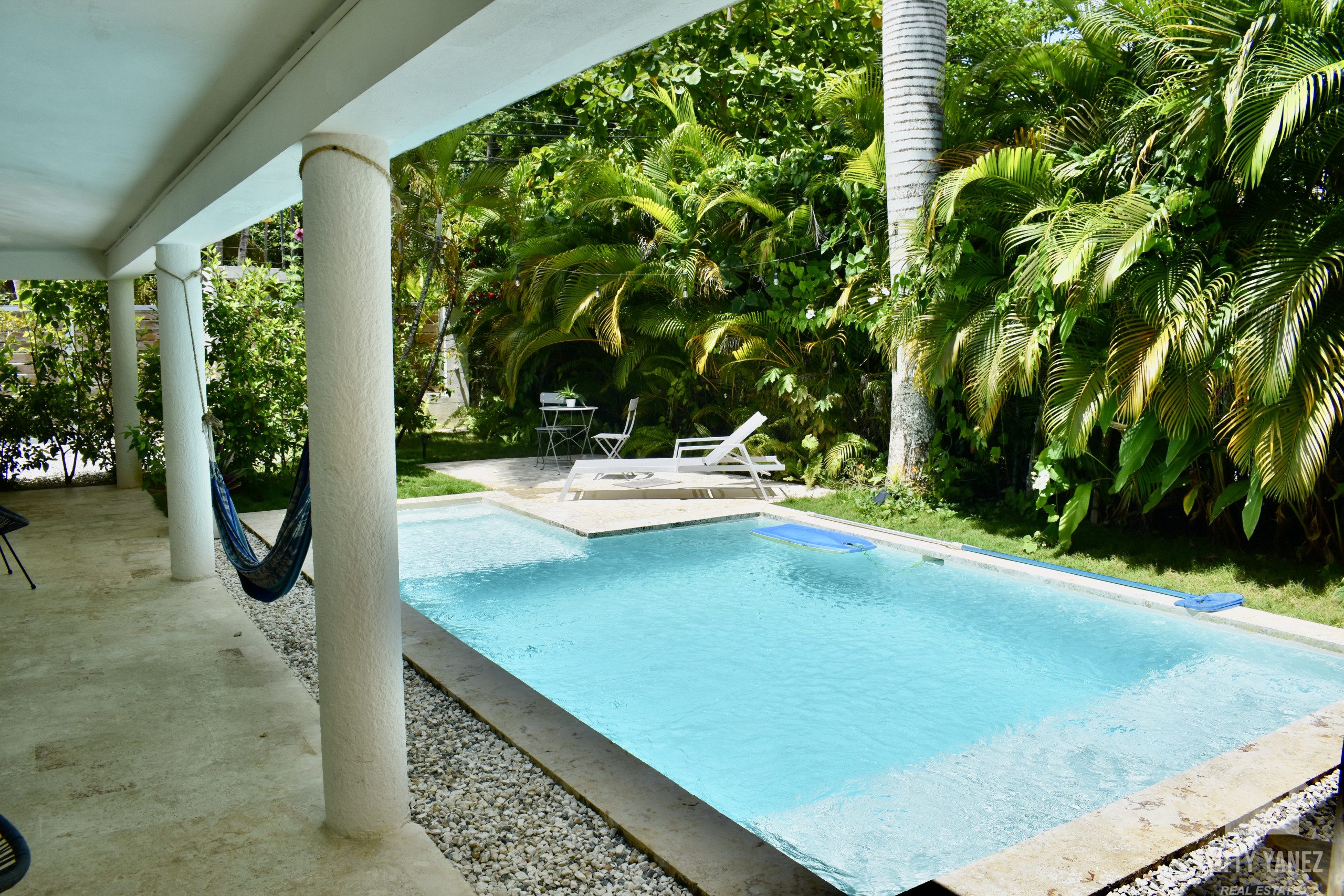 Encantadora villa de 3 dormitorios con piscina en venta en Las Terrenas