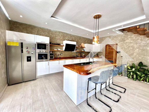 3-Bedroom Caribbean Villa in Las Terrenas with Private Pool and Modern Comforts