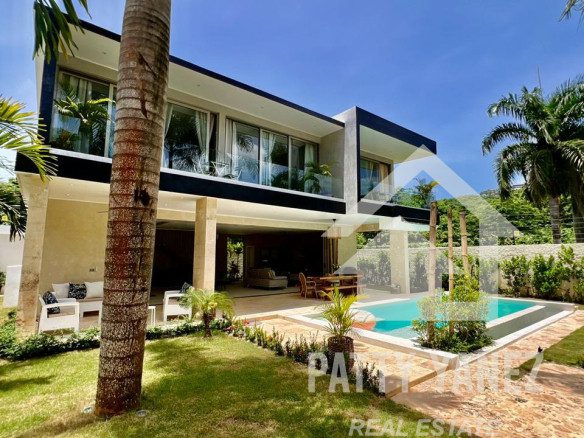 3-Bedroom Caribbean Villa in Las Terrenas with Private Pool and Modern Comforts