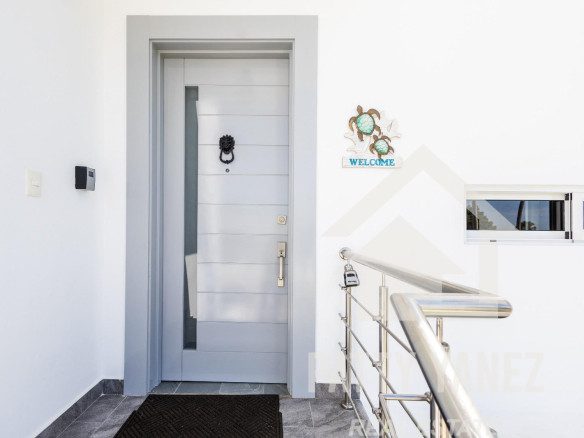 Villa Moderna en Playa Encuentro, Cabarete