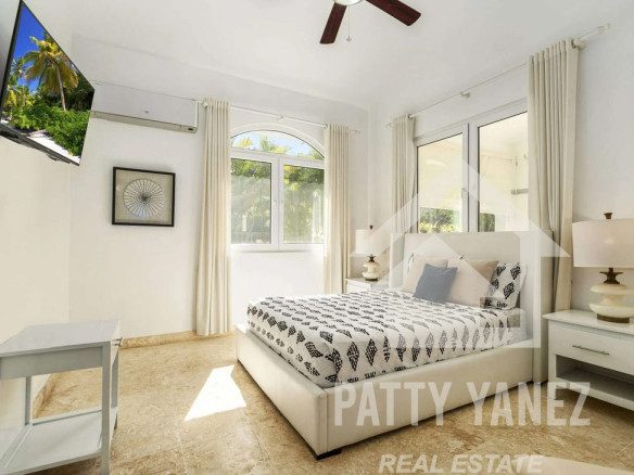 4-Bedroom Villa in Gated Sosúa Community