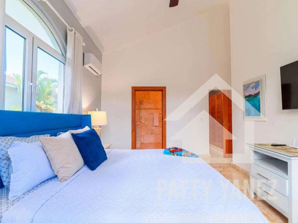 4-Bedroom Villa in Gated Sosúa Community