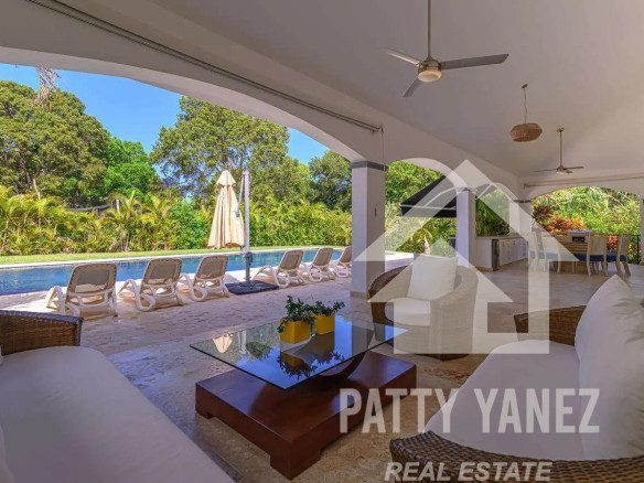 4-Bedroom Villa in Gated Sosúa Community