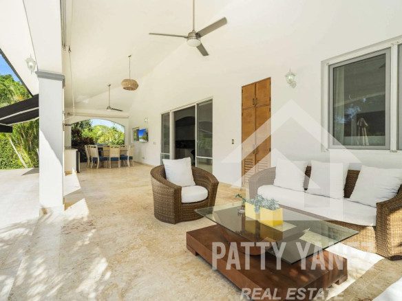 4-Bedroom Villa in Gated Sosúa Community