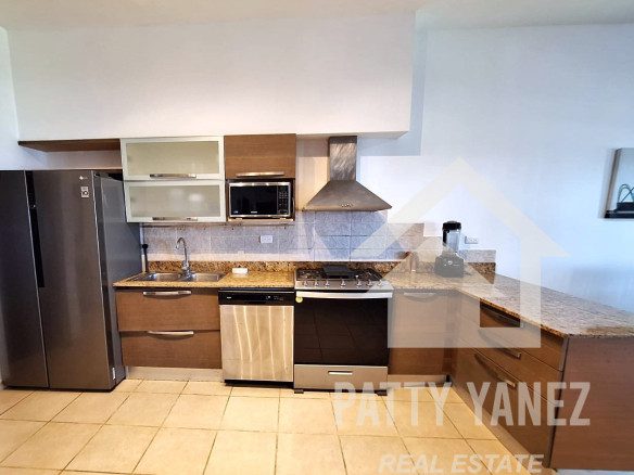Condominio de lujo frente al mar en Kite Beach: 2 recámaras y amplia terraza