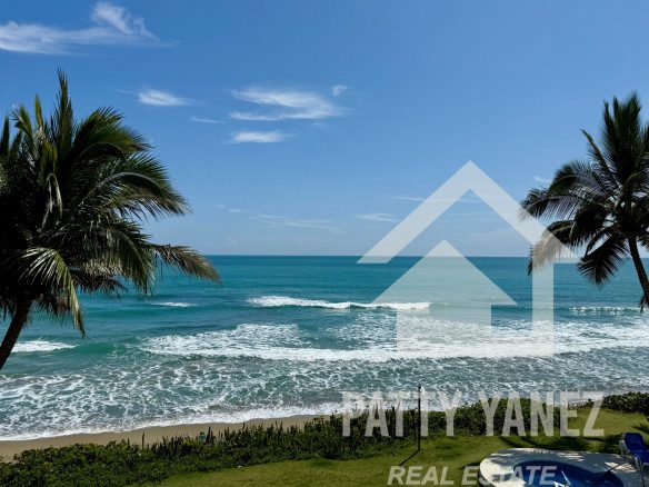 Ático de 2 dormitorios frente al mar en Cabarete con vista al mar