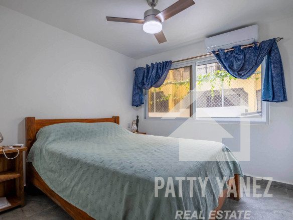 Departamento de 1 recámara con patio trasero privado y jacuzzi, a unos pasos de la playa de Cabarete