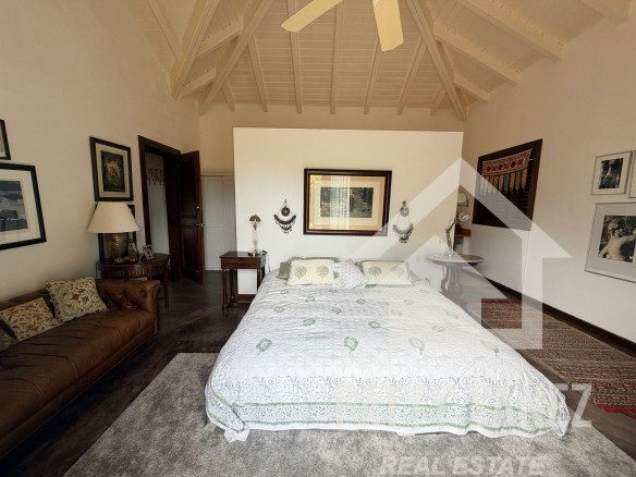 5-Bedroom Villa in Las Terrenas, Samaná with Panoramic View
