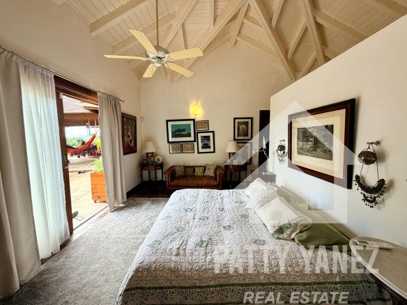 5-Bedroom Villa in Las Terrenas, Samaná with Panoramic View