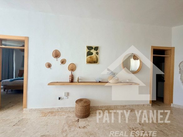 2-Bedroom Condo with Ocean View in Playa Encuentro