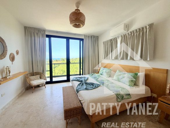 2-Bedroom Condo with Ocean View in Playa Encuentro