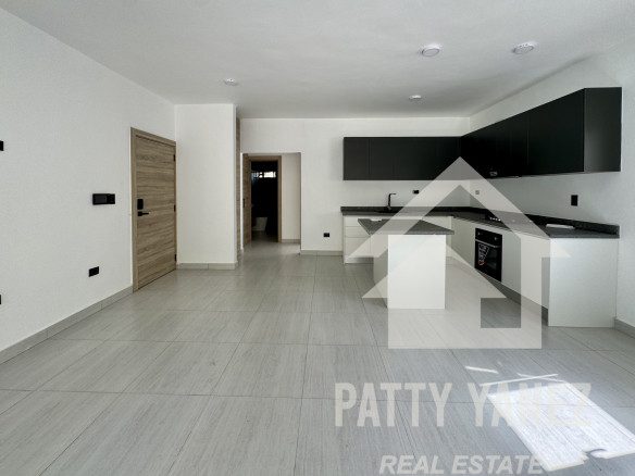 Contemporary One-Bedroom Condo Near Playa Encuentro, Cabarete