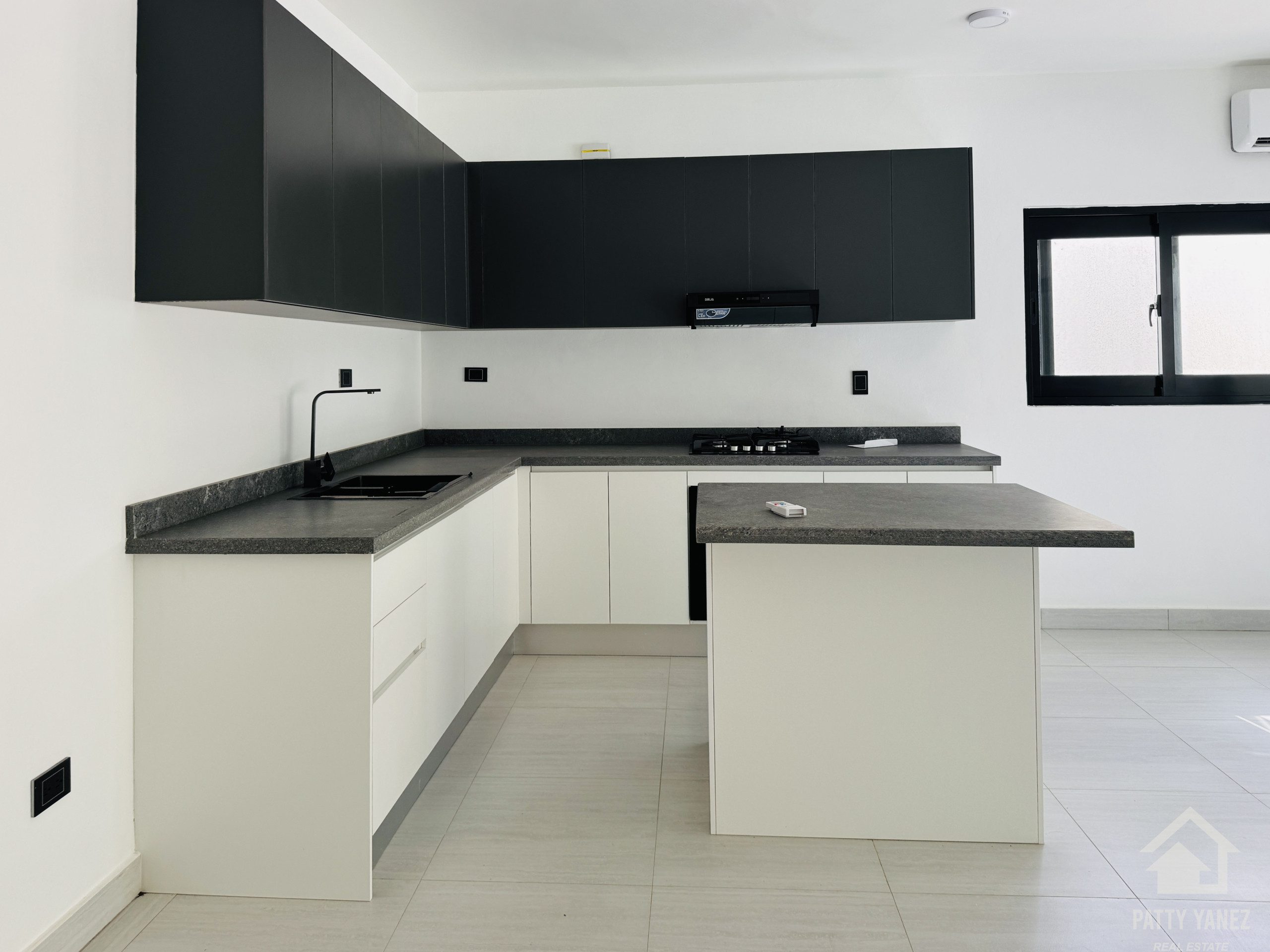 Contemporary One-Bedroom Condo Near Playa Encuentro, Cabarete