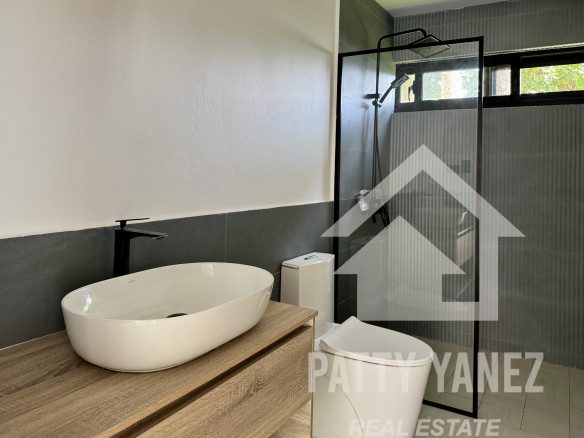 Contemporary One-Bedroom Condo Near Playa Encuentro, Cabarete