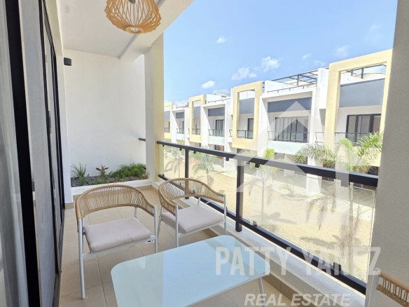 New Furnished 3-Bedroom Townhome with Private Pool