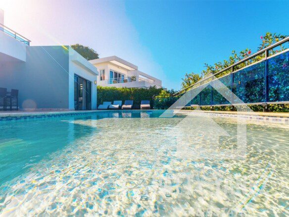 Spacious 4-Bedroom Villa in Sosúa Gated Community