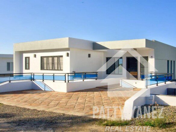 Spacious 4-Bedroom Villa in Sosúa Gated Community
