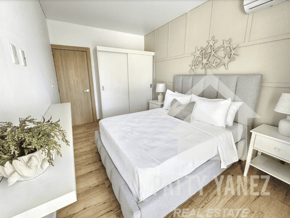 Beautifully Furnished 3-Bedroom Townhouse in Perla Marina close to the Beach
