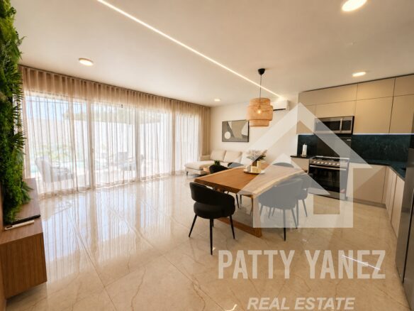 3-Bedroom Townhouse in Sosúa – Walking Distance to the Beach