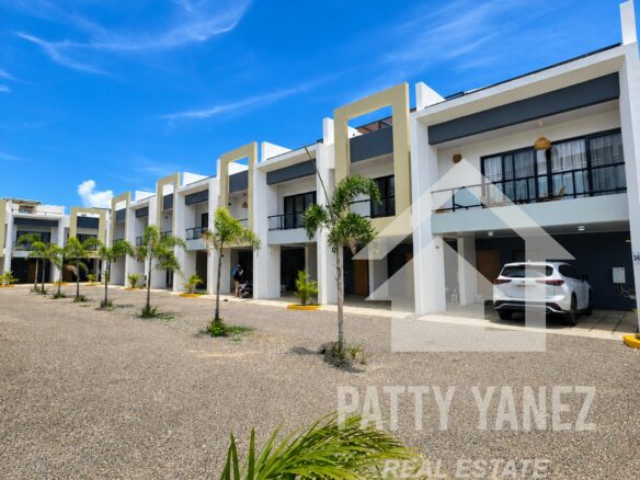 3-Bedroom Townhouse in Sosúa – Walking Distance to the Beach
