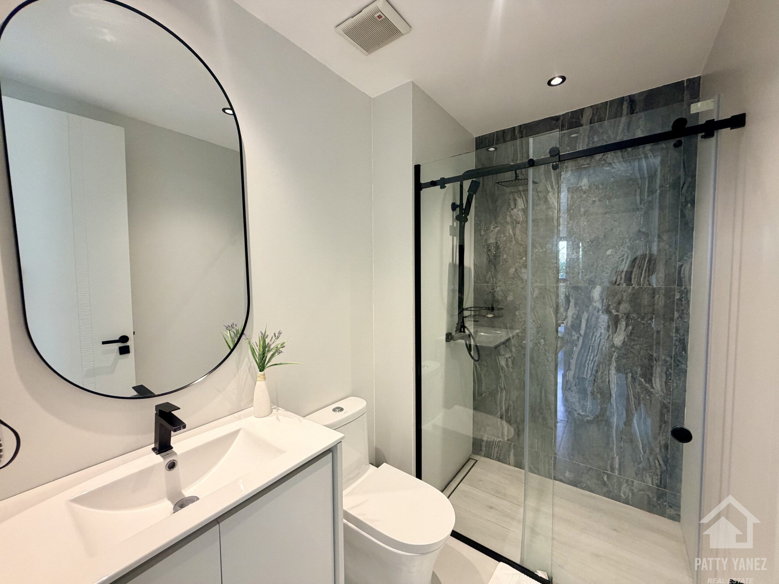 2-Bedroom Modern Condo Steps from Kite Beach and Cabarete Bay