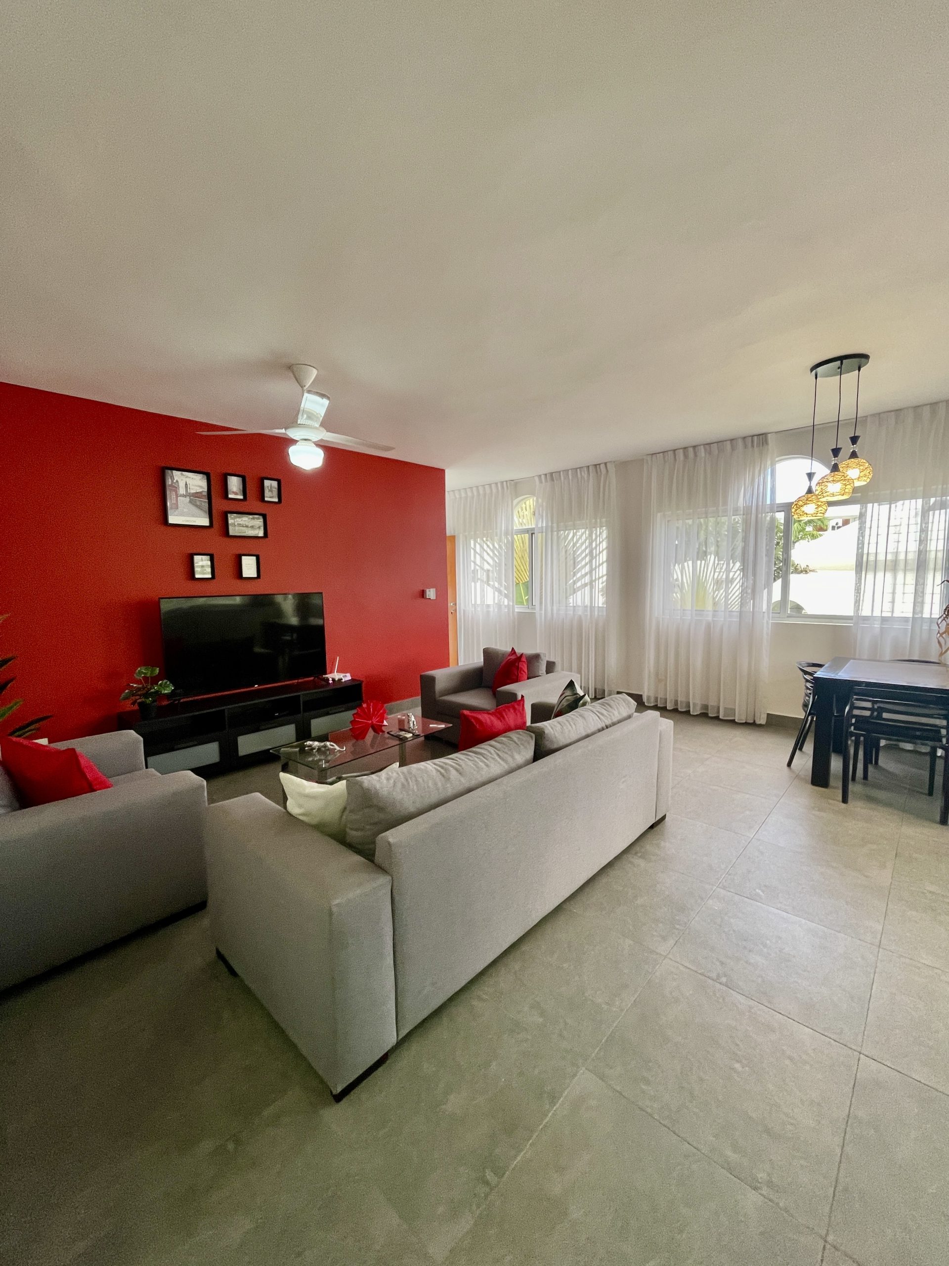 FOR SALE: STYLISH APARTMENT NEAR ENCUENTRO BEACH