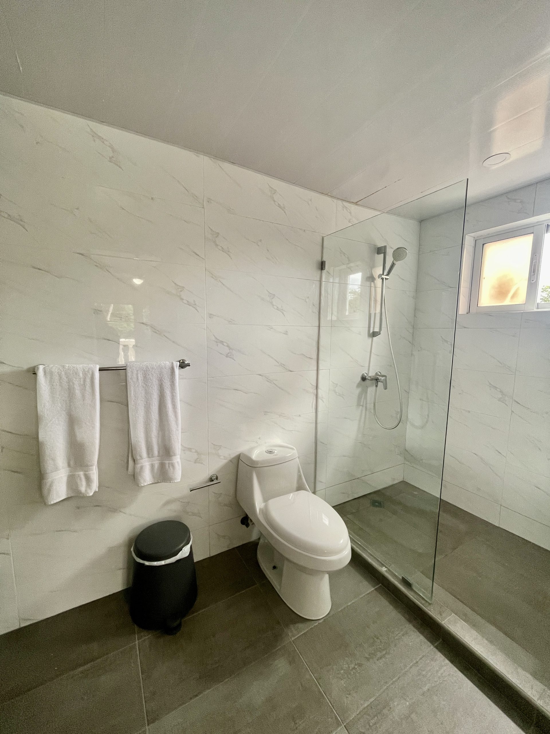 FOR SALE: STYLISH APARTMENT NEAR ENCUENTRO BEACH