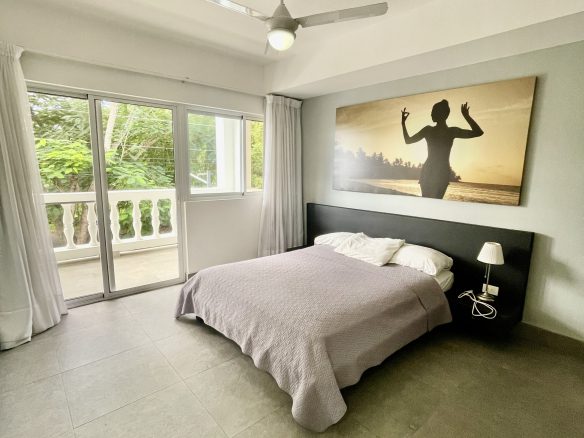 FOR SALE: STYLISH APARTMENT NEAR ENCUENTRO BEACH