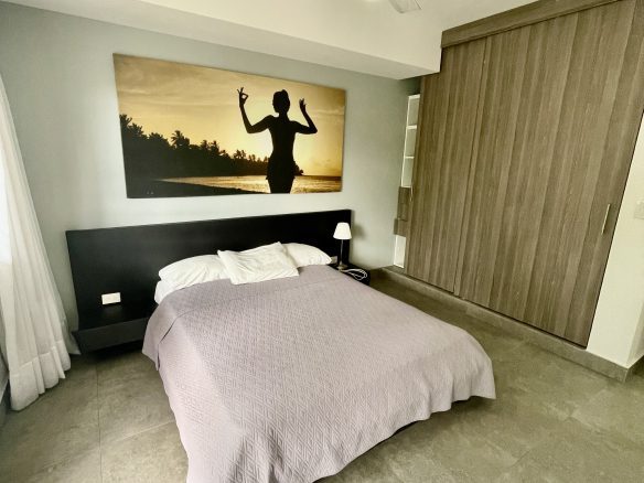 FOR SALE: STYLISH APARTMENT NEAR ENCUENTRO BEACH