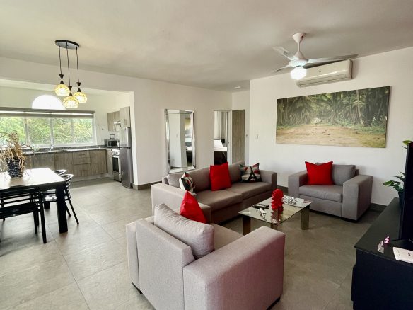 FOR SALE: STYLISH APARTMENT NEAR ENCUENTRO BEACH